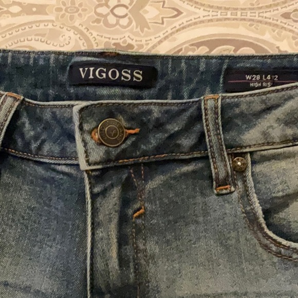 VIGOSS high waisted distressed jean shorts. - Picture 2 of 6